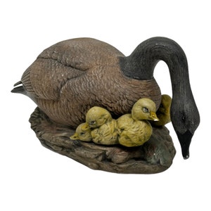 Vintage Large HOLLAND MOLD Ceramic Hand Painted Mother Goose & Four Goslings