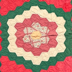 Vintage Cutter Quilt Piece 16” x 17” Grandma’s Flower Garden  Christmas  #2