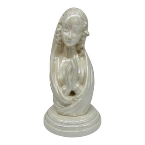 Vintage Blessed Virgin Mary Madonna Bust~11.5” Tall~Iridescent Ivory~Beautiful