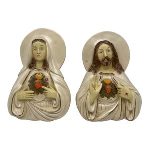 Vintage Jesus & The Virgin Mary Sacred Heart Chalkware Wall Art Plaques 3D Set Pair 11&quot;