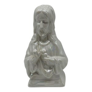 Vintage Sacred Heart Of Jesus Bust  6” Tall  Iridescent  Ivory  K’s Collections