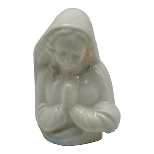 Vintage Ceramic Madonna Planter  Mother Mary Praying Madonna  4.5”  Ivory