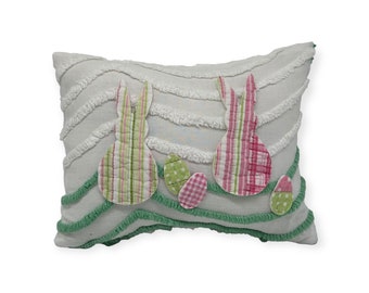 NUOVO cuscino Bunny Peeps fatto a mano, copriletto in ciniglia vintage, applicazioni trapuntate carine!