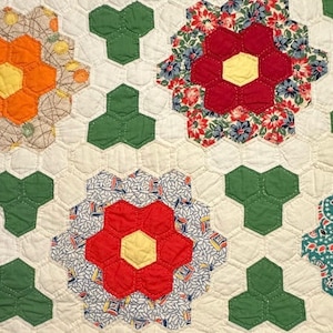Vintage Cutter Quilt Piece 20” x 25” Grandma’s Flower Garden  Some Feed Sack  #1