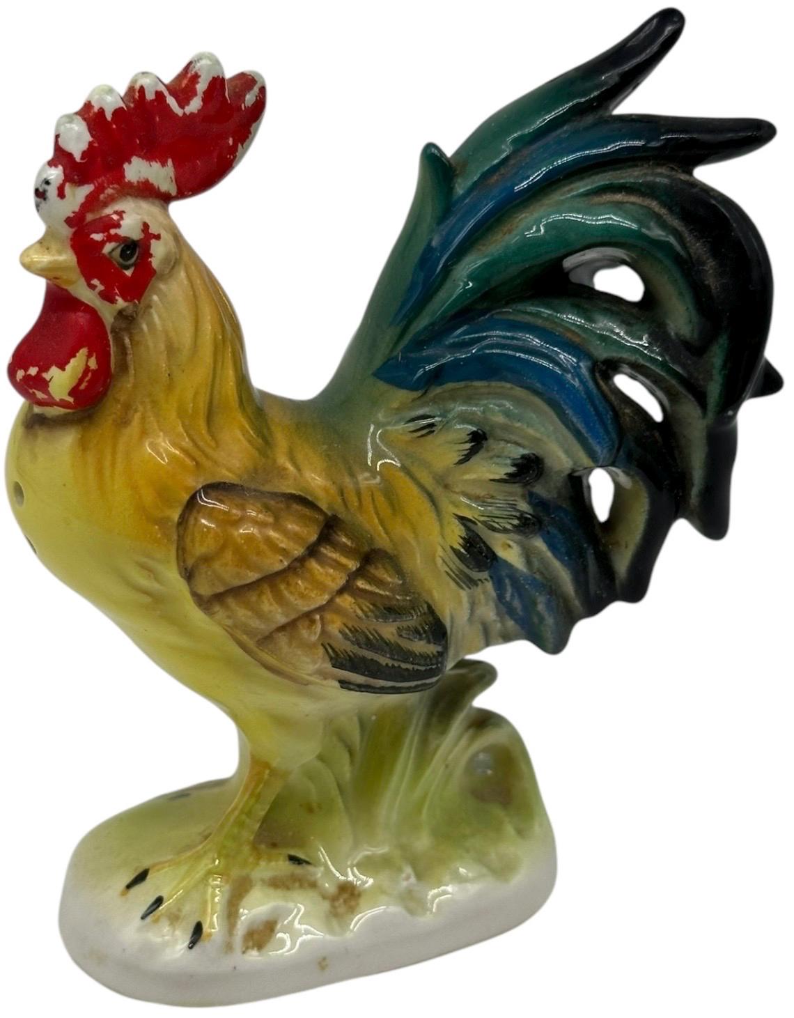 Vintage Ceramic Rooster Salt Shaker Chicken Figural 3.75” Tall