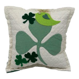 NEW Handmade Shamrock Appliqué & Bird Pillow  Vtg. Quilt Chenille St Patrick’s
