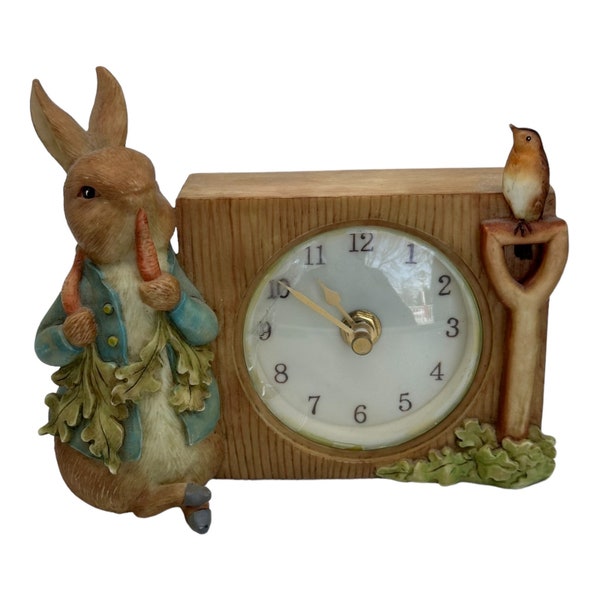 VTG Michel Beatrix Potter Clock Rabbit Eating Carrots /Bird On The Shovel Handle