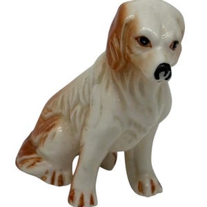 Vintage Sitting Porcelain Ceramic Spaniel Dog Figurine White Brown  3” Tall