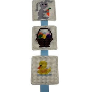 Vtg Easter Wall Hanging Decor  Plastic Canvas Needlepoint Handmade Bunny Basket