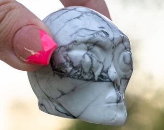 Howlite Mini Crystal Alien - Hand Carved 1.75" Healing Crystal Reiki Chakra Star Being Stone