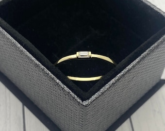 Gold Cremation Ring, Dainty Memorial Ring With Ashes, Moissanite Cremains Ring, Pet Ashes Ring, Dainty Stacking Band,
