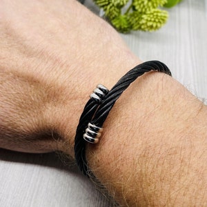 Men's Black Cremation Bracelet, Twist Metal Stainless Steel, Unisex Urn Bracelet For Ashes, Cremate, Sand, Pet or Human Ash Jewelry, Silver