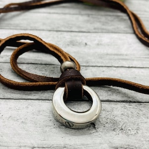Men&#39;s Leather Cremation Urn Necklace, Unisex Silver Stainless Steel Ash Urn Pendant, Human Ashes, Pet Loss, Memorial Necklace, Urn Locket