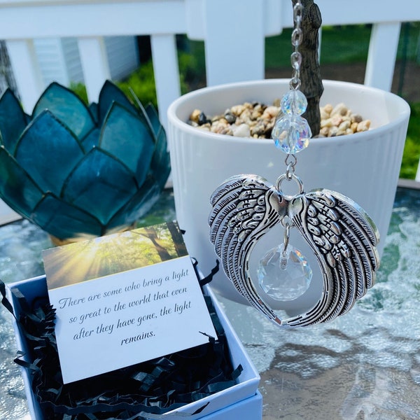 Angel Wing Suncatcher, Memorial Gift, Suncatcher Rainbow Light Maker, Sympathy Gift, Loss of Pet, Window Hanging, Loss of Father, Mother