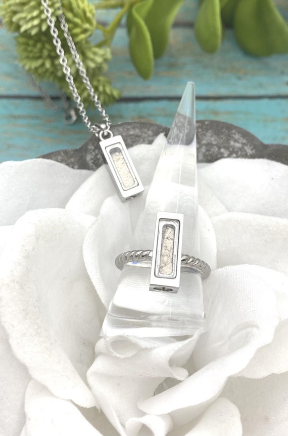 Custom Name Stainless Steel Cremation Urn Mom Necklace For Mom Fashion  Jewelry Square Pendant With Birthstone Design From Misyoujewelry, $3.65 |  DHgate.Com