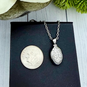 Forget-Me-Not Flower Urn Necklace, Dainty Pendant For Ashes, Gold Locket For Cremains, Silver Memorial Jewelry, Pet Loss, Loved One's Ashes image 8