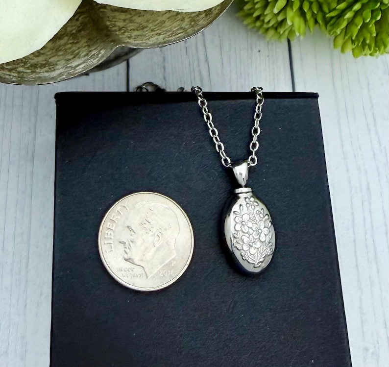Forget-Me-Not Flower Urn Necklace, Dainty Pendant For Ashes, Gold Locket For Cremains, Silver Memorial Jewelry, Pet Loss, Loved One's Ashes image 8