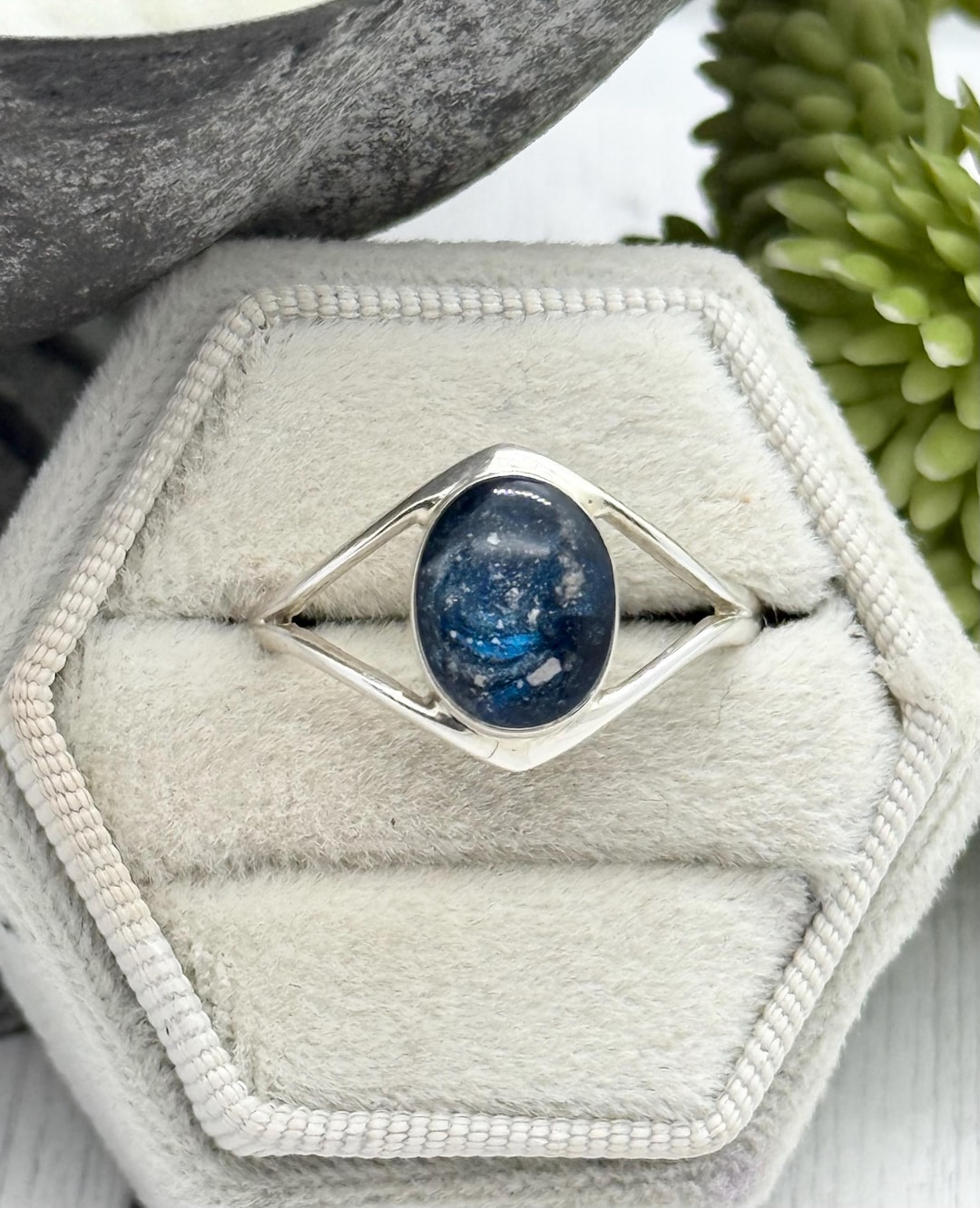Cremation Ring, Memorial Ring With Ashes, Oval Ring, Cremains Jewelry ...