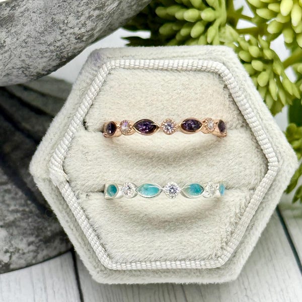 Anillo de cremación, delicado anillo para cenizas, anillo conmemorativo de plata, joyería personalizada para cenizas, regalo de duelo, cenizas de mascotas, pérdida de mascotas, anillo de media banda