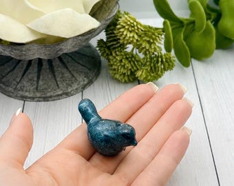 Petite figurine d'oiseau funéraire, souvenir commémoratif des cendres, oiseau avec cendres, petit oiseau bleu, figurine de cardinal en souvenir