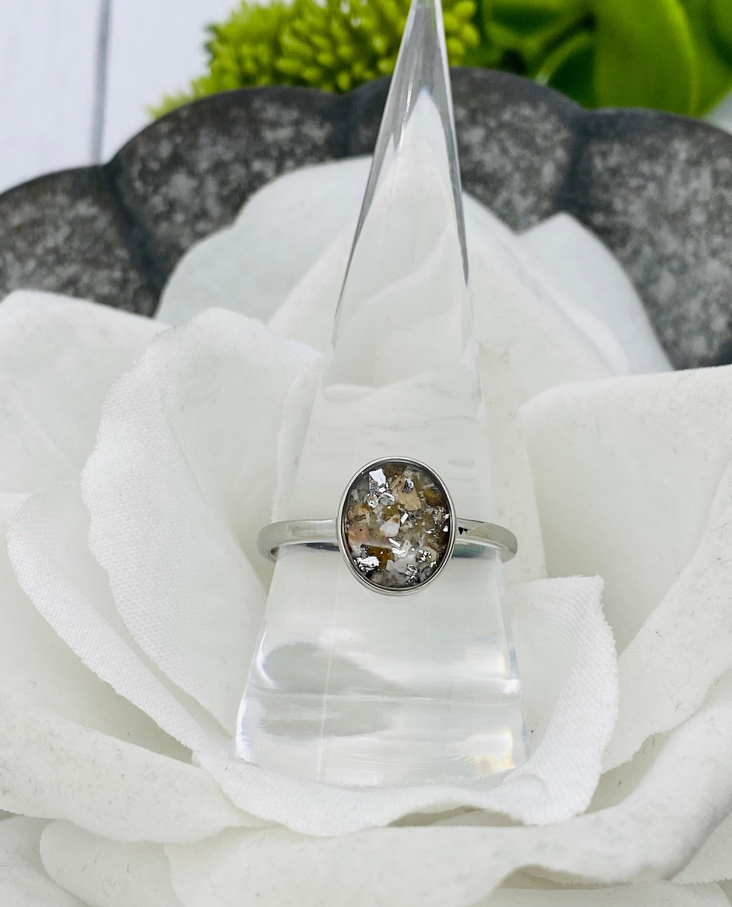 Pet Ashes Ring - Etsy Pet Ashes Ring - Etsy