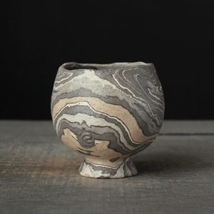 Gray yunomi tea cup, Agateware sake cup