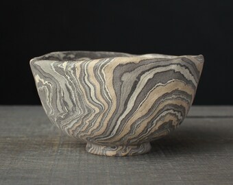 Agateware tea bowl, Warm gray nerikomi chawan