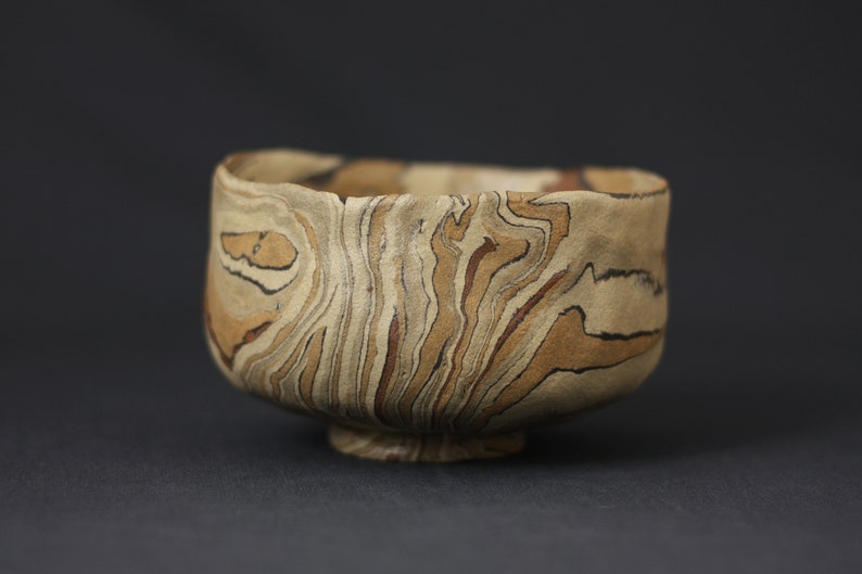 Wabi sabi tea bowl, Beige agateware chawan image 4