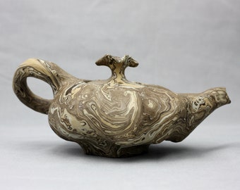 Beige agateware teapot, Nerikomi teapot