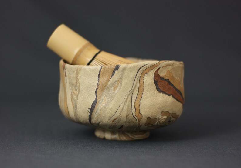 Wabi sabi tea bowl, Beige agateware chawan image 3