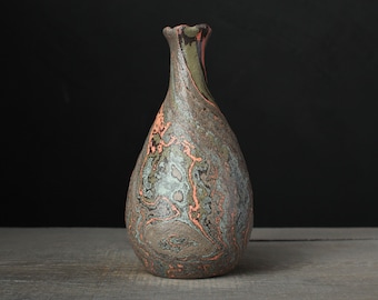 Agateware vase, Nerikomi sake bottle
