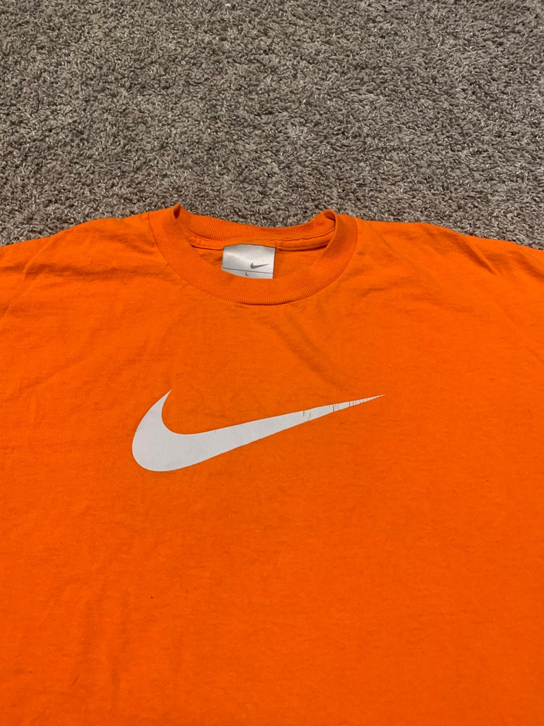 Vintage Y2K Orange Nike Swoosh T-shirt size L Large Vtg 2000s | Etsy