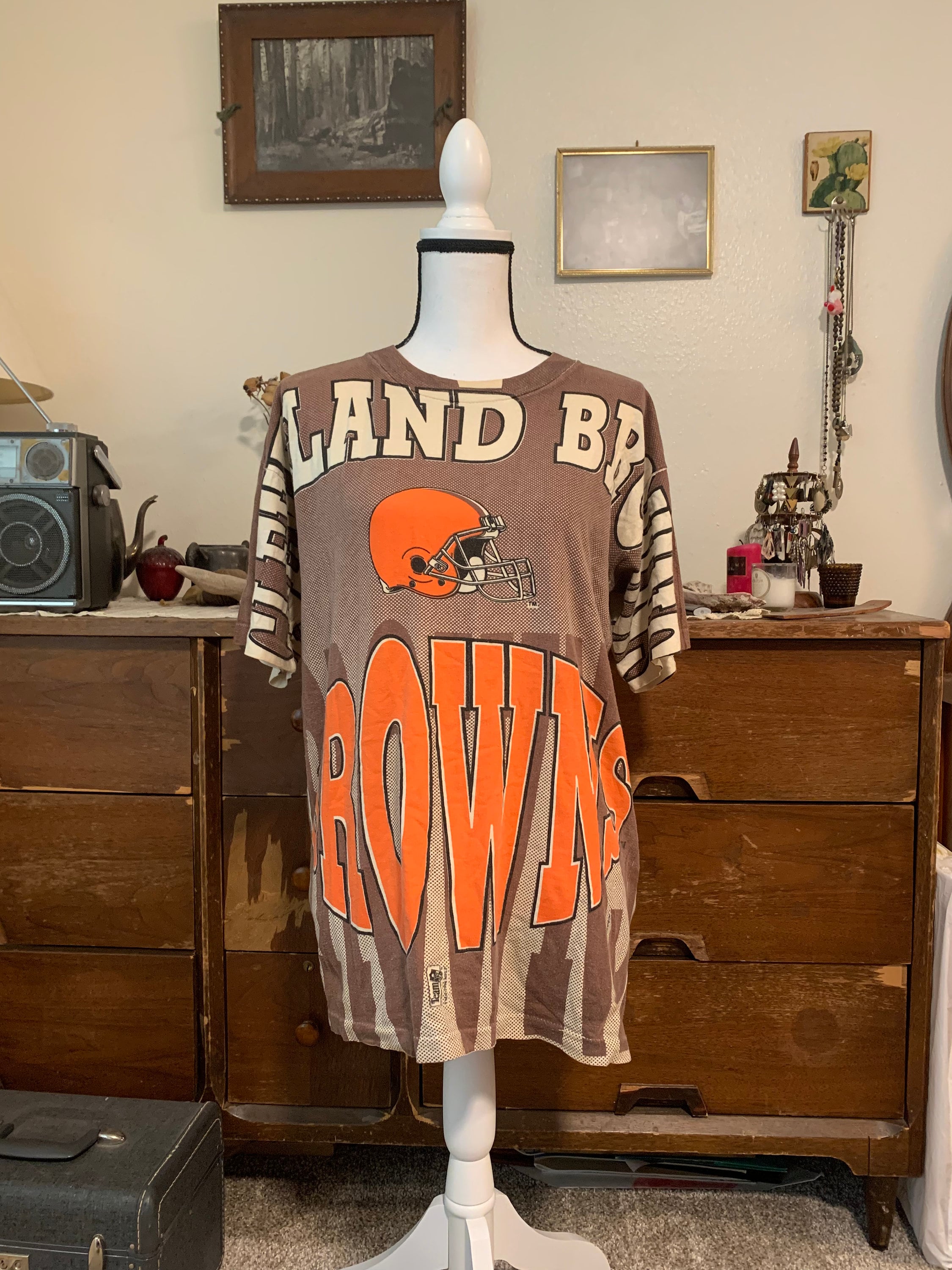 Vintage 90s AOP Cleveland Browns T-shirt Size M Medium L Large