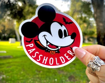 Chernabog - Villain - Disney Inspired Passholder Magnet - Etsy