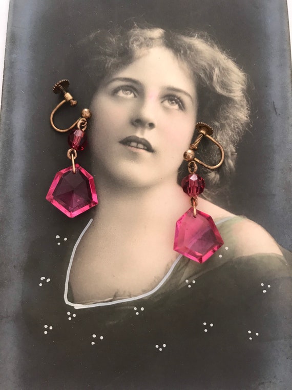 Art Deco Original Screw On Ruby Pink Crystal Drop… - image 1