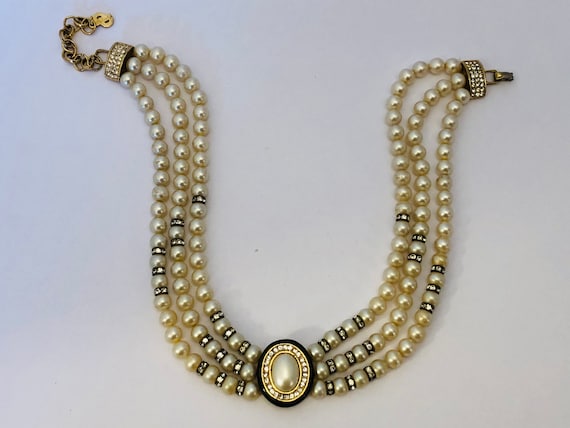 Christian Dior Necklace Gold Tone Pearl 