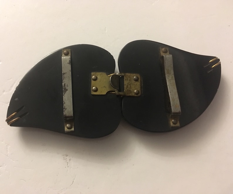 1930/'s Art Deco Black Bakelite textured Leaf Buckle