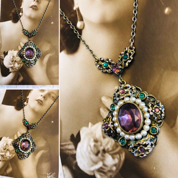 Suffragette, Czech Bohemiam Filigree Pendant, Stun