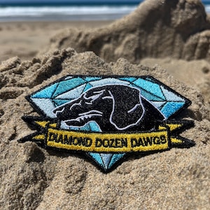 Parche moral bordado personalizado - Diamond Dozen Dawgs