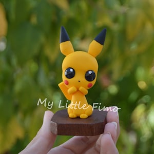 Pikachu figuur - Pokemon figuur - Pokemon decoratie - taarttopper - Fimo - taartdecoratie - polymeerklei