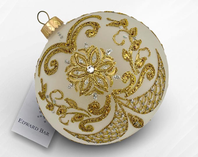 Matte white bauble, Easter egg, hand-decorated round bauble, glass Christmas tree ornament