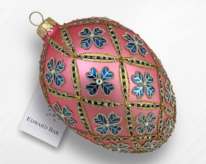 Pink egg, 4-Leaf Clover, Glass Christmas decorations with Swarovski crystals, Handmade in Poland, Polish traditional glass, Hand-blown glass