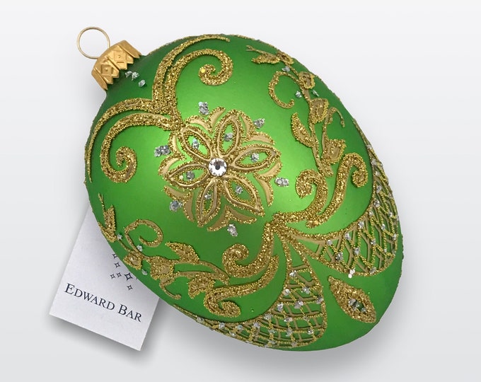 Spring green Egg, PYSANKA, Glass Christmas Ornaments With Swarovski Crystals, Christmas Tree Decorations, Traditional Glass Blowing