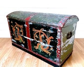 Stunning Norwegian Extra Large Antique Wooden Hope Chest, Marriage Box Dowry Chest, Antique Coffer Norwegian Rosemaling, 19th c. Storage