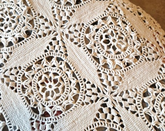 Vintage Norwegian Coverlet | Crochet Lace Blanket | Vintage Throw Blanket | Woven Bedspread | Vintage Bedding | Full Size Bed Bedspread