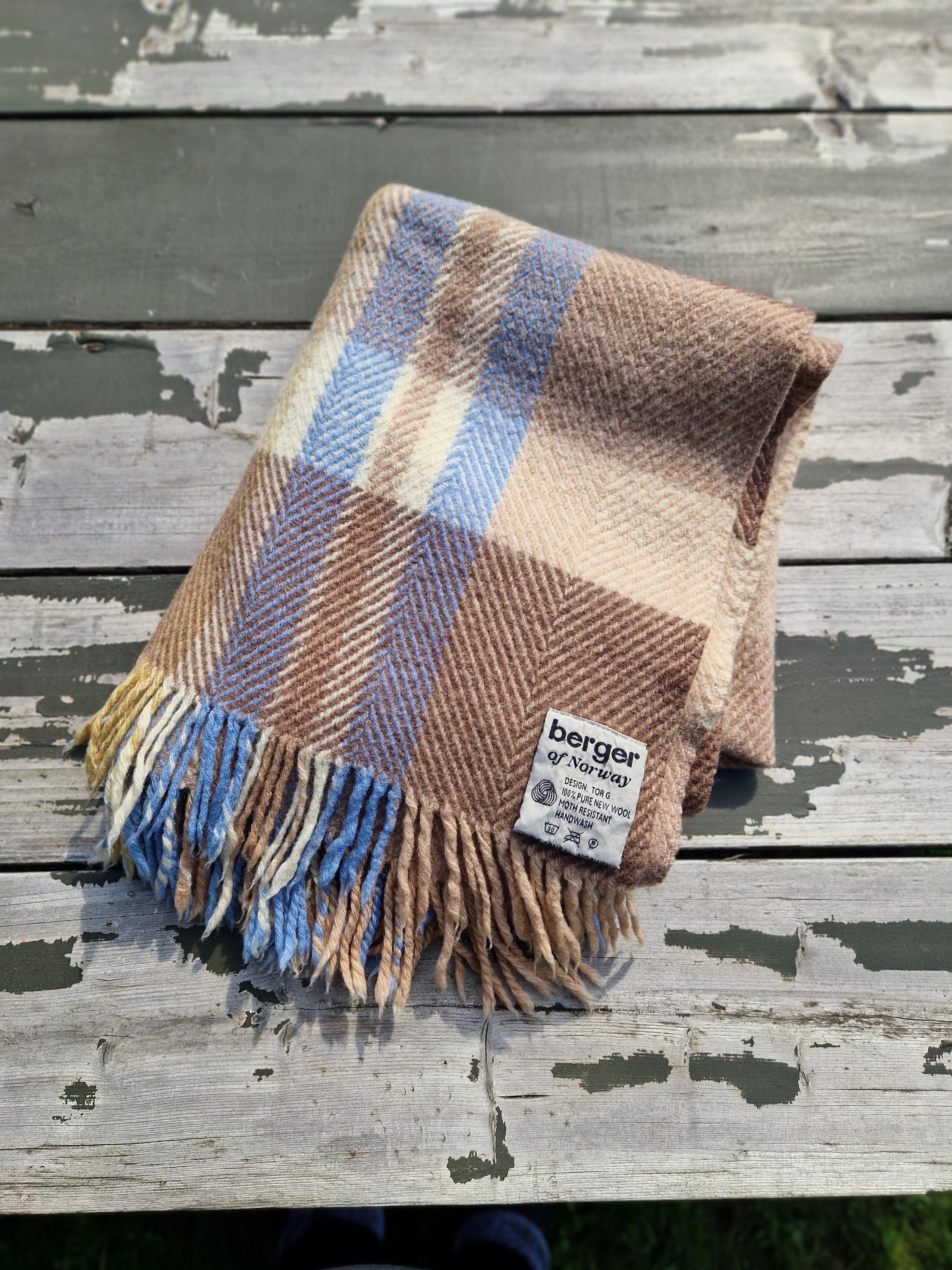 Plaid twin blanket hotsell