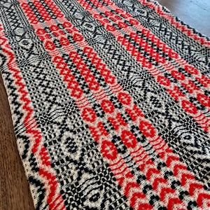 Vintage Norwegian Overshot Runner: Handwoven Wool Linen Folk Art