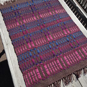 Handwoven Overshot Wool Runner: Vintage Scandinavian Table Decor