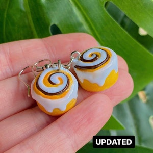 Cinnamon Roll Dangle Earrings, Handmade Clay Breakfast Themed Jewelry, Nickel Free Food Earrings, Lightweight girl gifts, Dessert Earrings