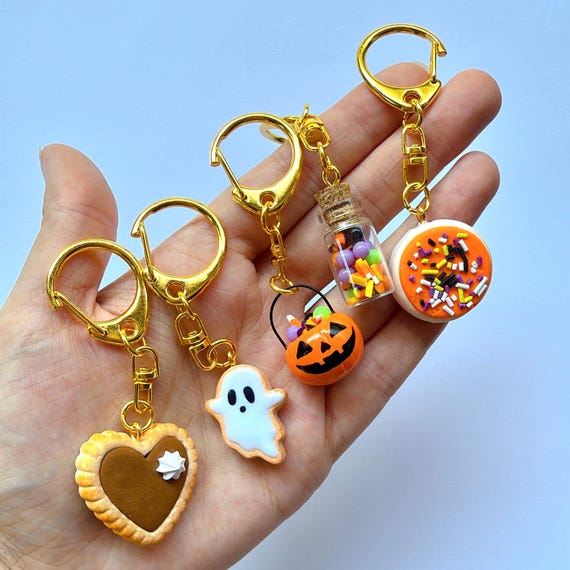 Fall and Halloween Keychains, Fun October Accessories for Women, Unique  Gift Idea for Girls, Ghost Cookie Charm, Pumpkin Pie, Candy Jar